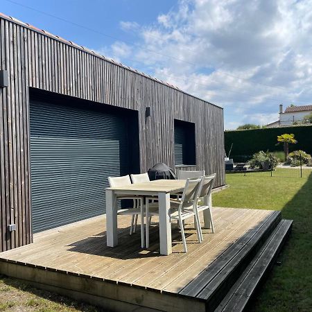 Guesthouse Proche Bordeaux Eysines Exteriör bild