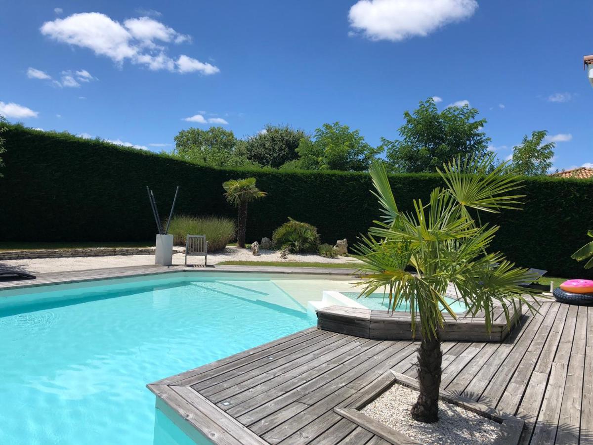 Guesthouse Proche Bordeaux Eysines Exteriör bild