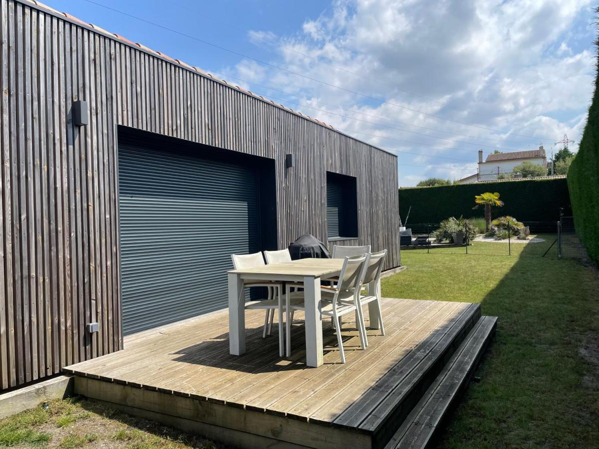 Guesthouse Proche Bordeaux Eysines Exteriör bild